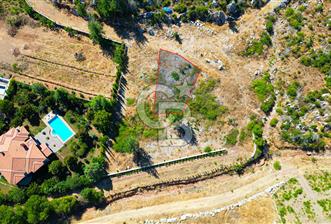 Muğla Marmaris Turunç Dereözü Mevkinde Satılık 498,70 m² Arsa
