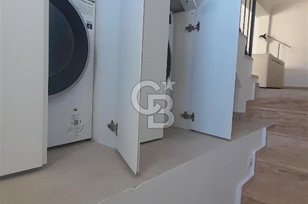 BODRUM GÜNDOĞAN'DA KİRALIK TRİPLEKS VİLLA
