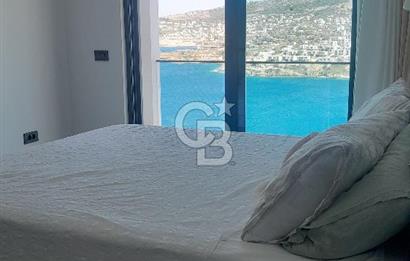 BODRUM GÜNDOĞAN'DA KİRALIK TRİPLEKS VİLLA
