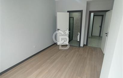 Beylikdüzü'nde Sıfır Çift Giriş 4+2 Dubleks Daire