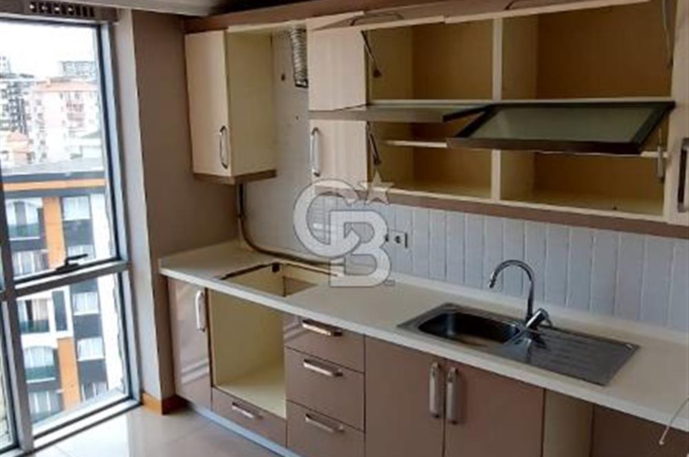 Kartal Çanakkale Cad Cepheli Geniş 2+1 Satılık