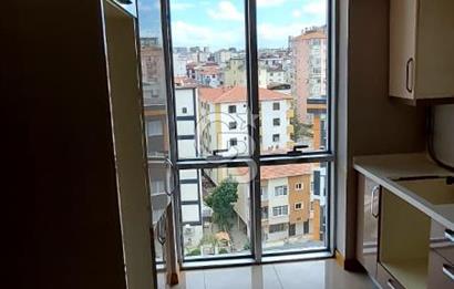 Kartal Çanakkale Cad Cepheli Geniş 2+1 Satılık