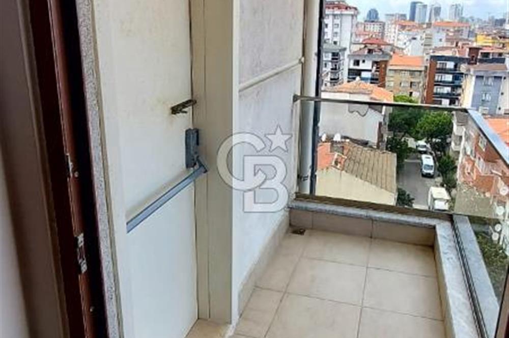 Kartal Çanakkale Cad Cepheli Geniş 2+1 Satılık