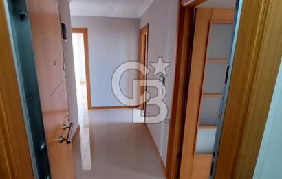 Kartal Çanakkale Cad Cepheli Geniş 2+1 Satılık