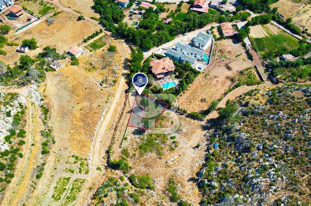 Muğla Marmaris Turunç Dereözü Mevkinde Satılık 882,53 m² Arsa