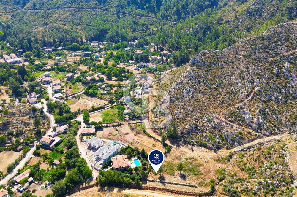 Muğla Marmaris Turunç Dereözü Mevkinde Satılık 882,53 m² Arsa