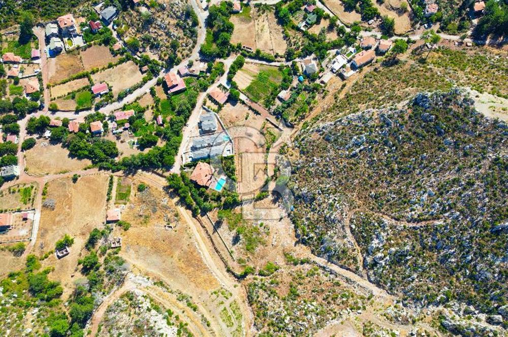 Muğla Marmaris Turunç Dereözü Mevkinde Satılık 882,53 m² Arsa