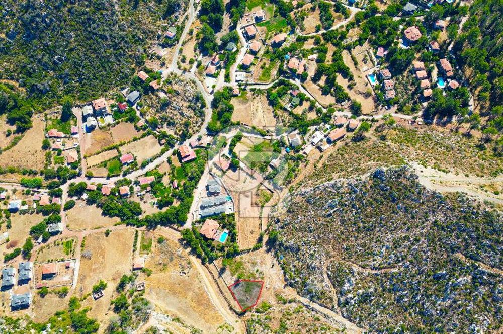 Muğla Marmaris Turunç Dereözü Mevkinde Satılık Arsa