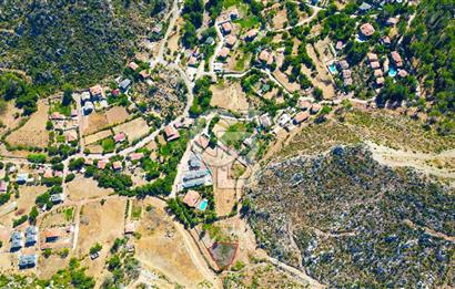 Muğla Marmaris Turunç Dereözü Mevkinde Satılık Arsa
