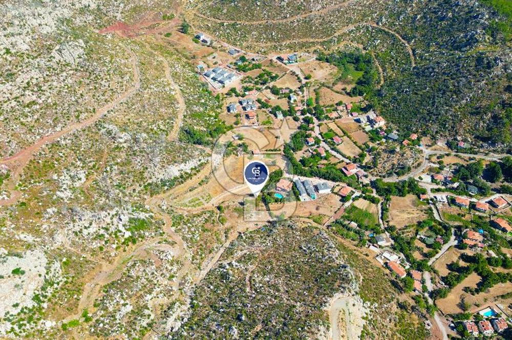 Muğla Marmaris Turunç Dereözü Mevkinde Satılık 882,53 m² Arsa