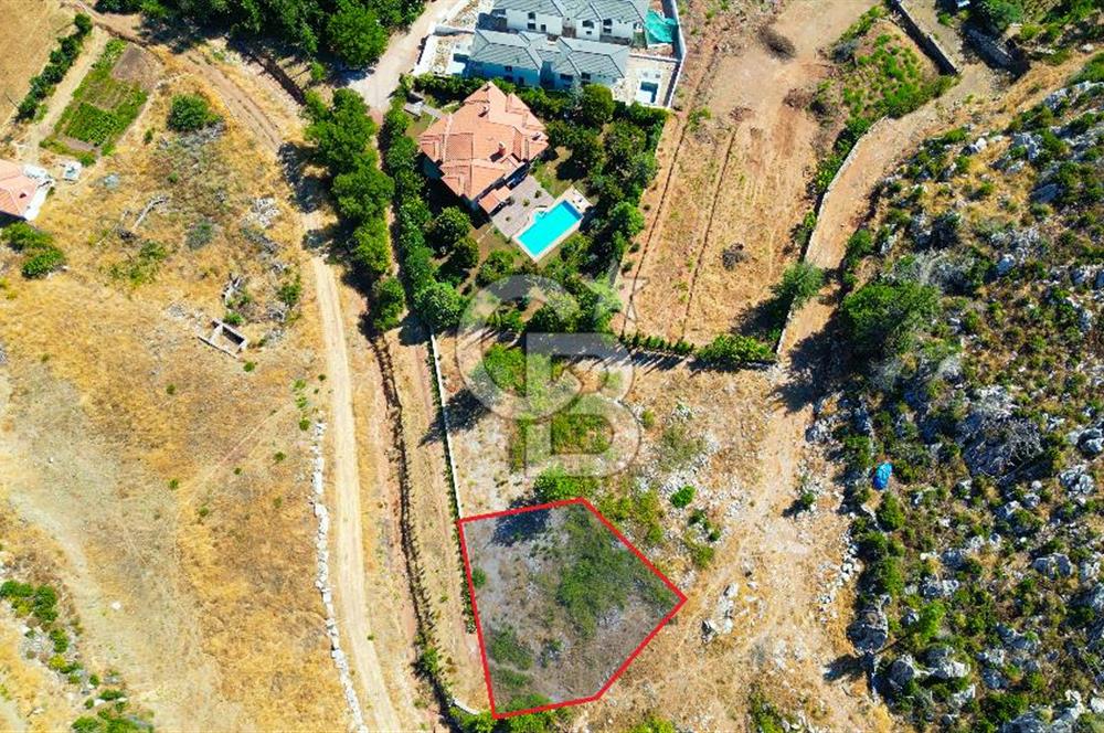 Muğla Marmaris Turunç Dereözü Mevkinde Satılık Arsa
