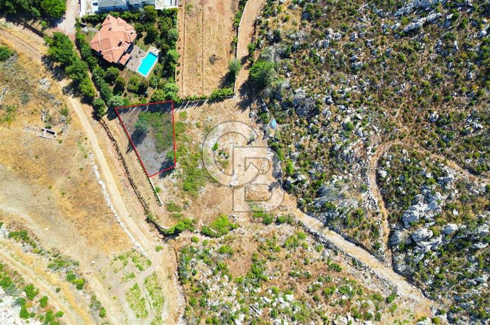 Muğla Marmaris Turunç Dereözü Mevkinde Satılık 882,53 m² Arsa