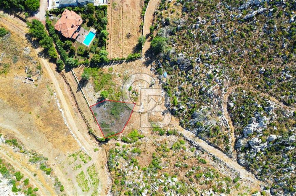 Muğla Marmaris Turunç Dereözü Mevkinde Satılık Arsa