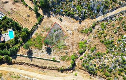 Muğla Marmaris Turunç Dereözü Mevkinde Satılık 498,70 m² Arsa