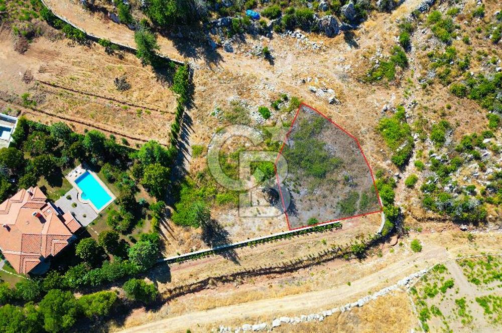 Muğla Marmaris Turunç Dereözü Mevkinde Satılık Arsa
