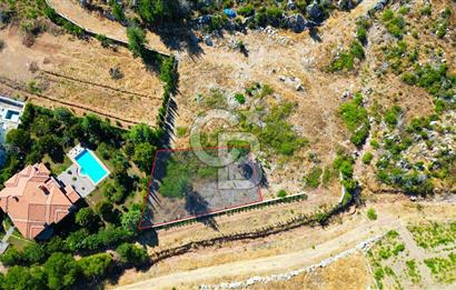 Muğla Marmaris Turunç Dereözü Mevkinde Satılık 882,53 m² Arsa