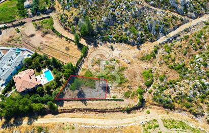 Muğla Marmaris Turunç Dereözü Mevkinde Satılık 882,53 m² Arsa