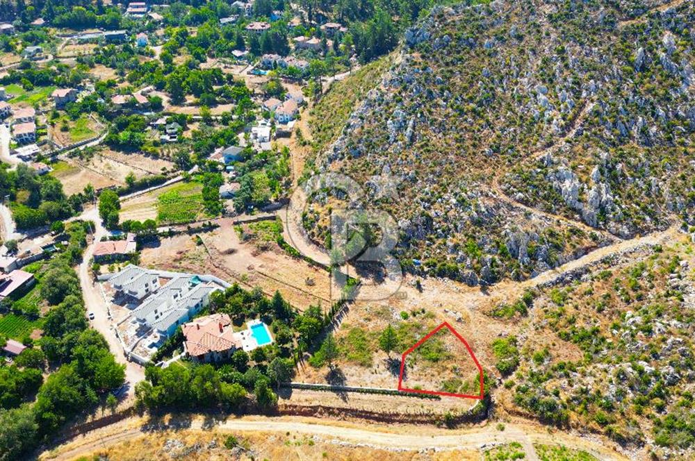 Muğla Marmaris Turunç Dereözü Mevkinde Satılık Arsa