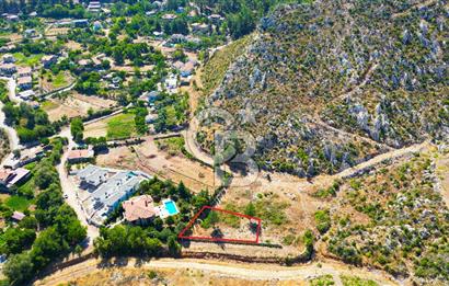 Muğla Marmaris Turunç Dereözü Mevkinde Satılık 882,53 m² Arsa