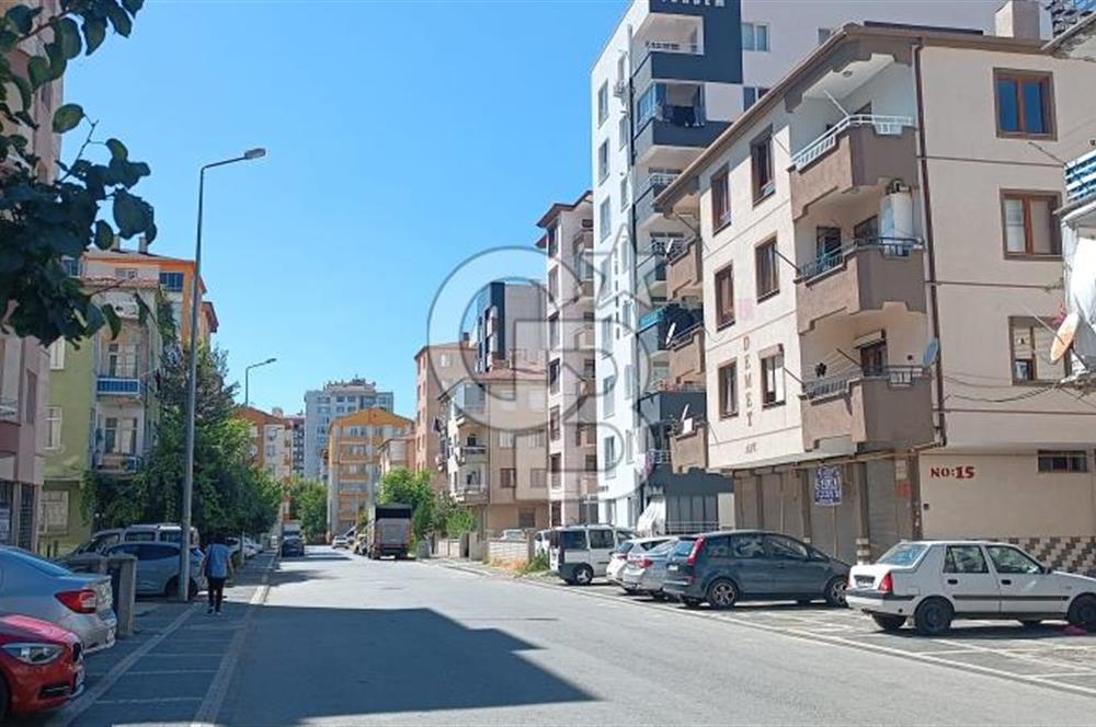 FORUMA EMİRGAN PARKINA 3 DK MESAFEDE DEPOLU SÜPER TAKAS OLUR