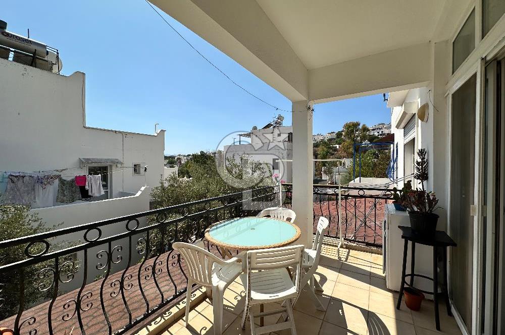 Bodrum Akyarlar Begonvil Sitesi’nde Satılık Eşyalı 2+1 Daire