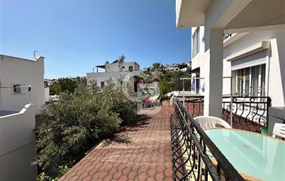 Bodrum Akyarlar Begonvil Sitesi’nde Satılık Eşyalı 2+1 Daire