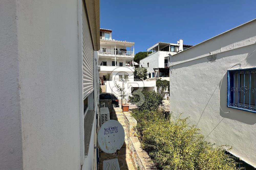 Bodrum Akyarlar Begonvil Sitesi’nde Satılık Eşyalı 2+1 Daire