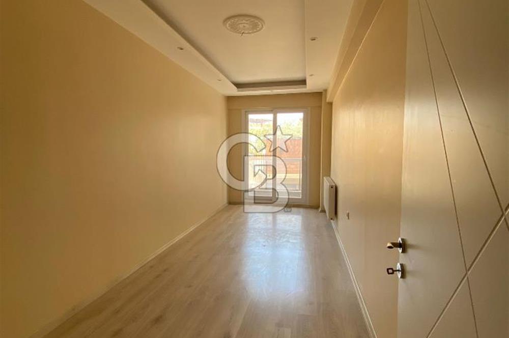MENEMEN ASARLIK MERKEZ'DE BÜYÜK TİP SATILIK DAİRE