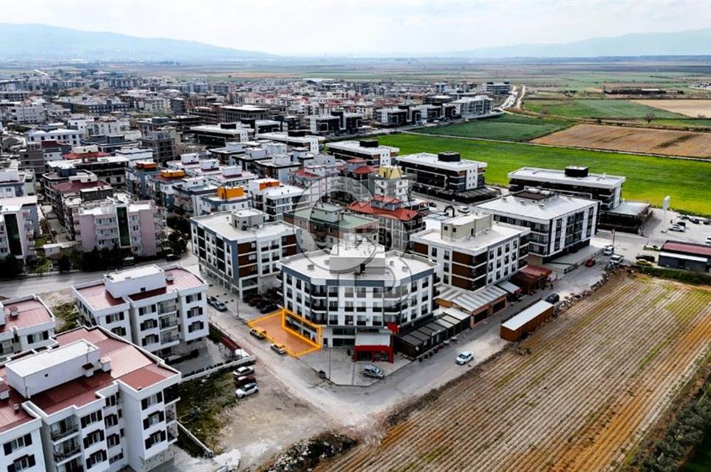 İzmir Seyrek'te Üniversite Yakını 110 m2 Satılık Dükkan 