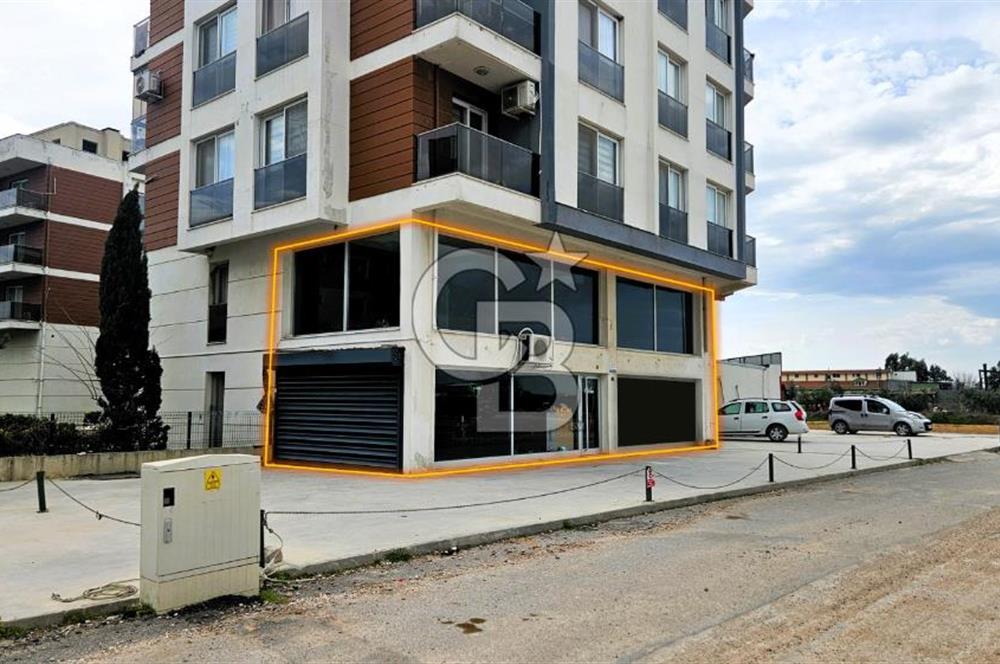 İzmir Seyrek'te Üniversite Yakını 110 m2 Satılık Dükkan 