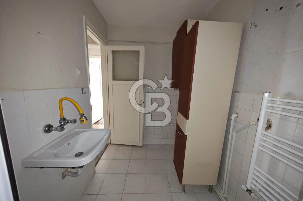 Balçova ata caddesi yakını ara kat 2+1 kiralık daire