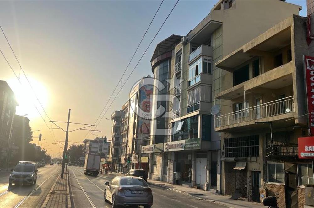 İzmir Çiğli Yeni Mahalle Kiralık Komple Bina Ticari + Konut CB PH