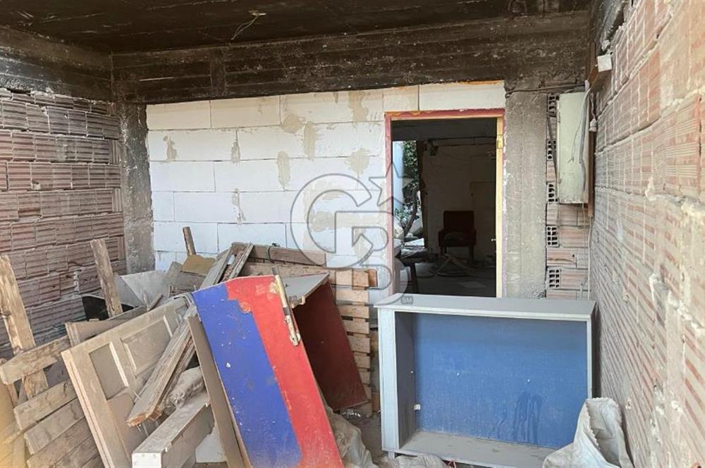 İzmir Çiğli Yeni Mahalle Kiralık Komple Bina Ticari + Konut CB PH