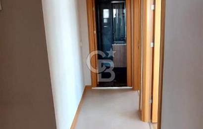 Kartal Çanakkale Cad Cepheli Geniş 2+1 Satılık