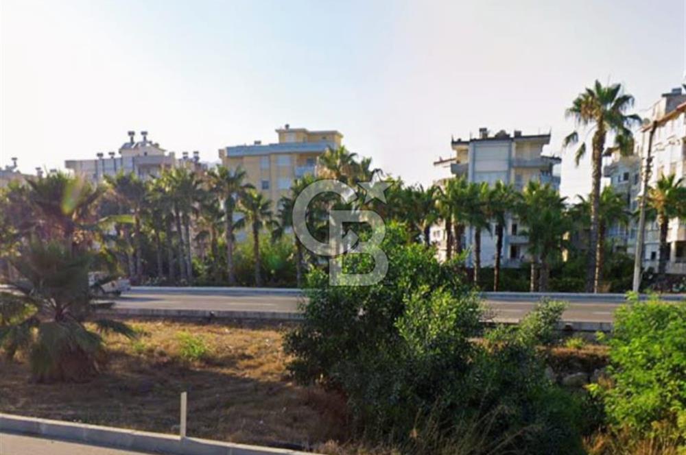 ANTALYA FİNİKE'DE 981 m2 0.75 İMARLI ARSA