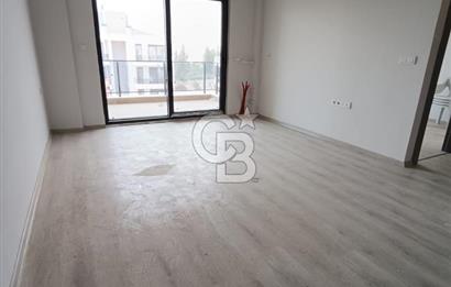 ANTALYA YENİKÖYDE HAVUZLU SİTE İÇERİSİNDE SATILIK LÜKS 1+1 DAİRE