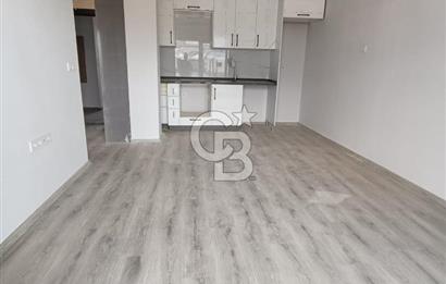 ANTALYA YENİKÖYDE HAVUZLU SİTE İÇERİSİNDE SATILIK LÜKS 1+1 DAİRE