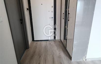 ANTALYA YENİKÖYDE HAVUZLU SİTE İÇERİSİNDE SATILIK LÜKS 1+1 DAİRE