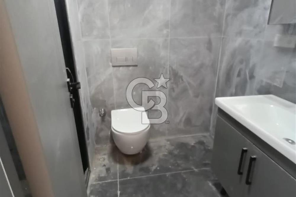ANTALYA YENİKÖYDE HAVUZLU SİTE İÇERİSİNDE SATILIK LÜKS 1+1 DAİRE