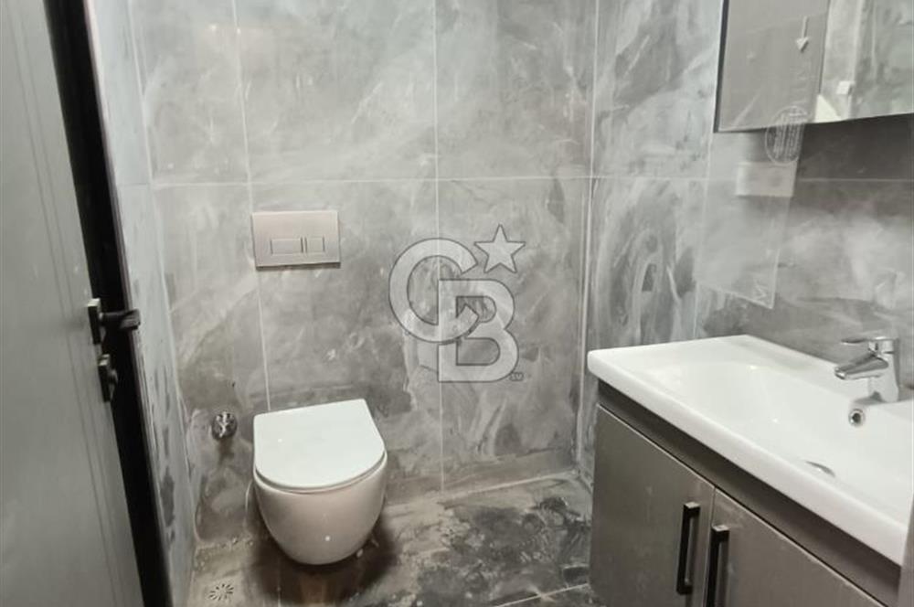 ANTALYA YENİKÖYDE HAVUZLU SİTE İÇERİSİNDE SATILIK LÜKS 1+1 DAİRE