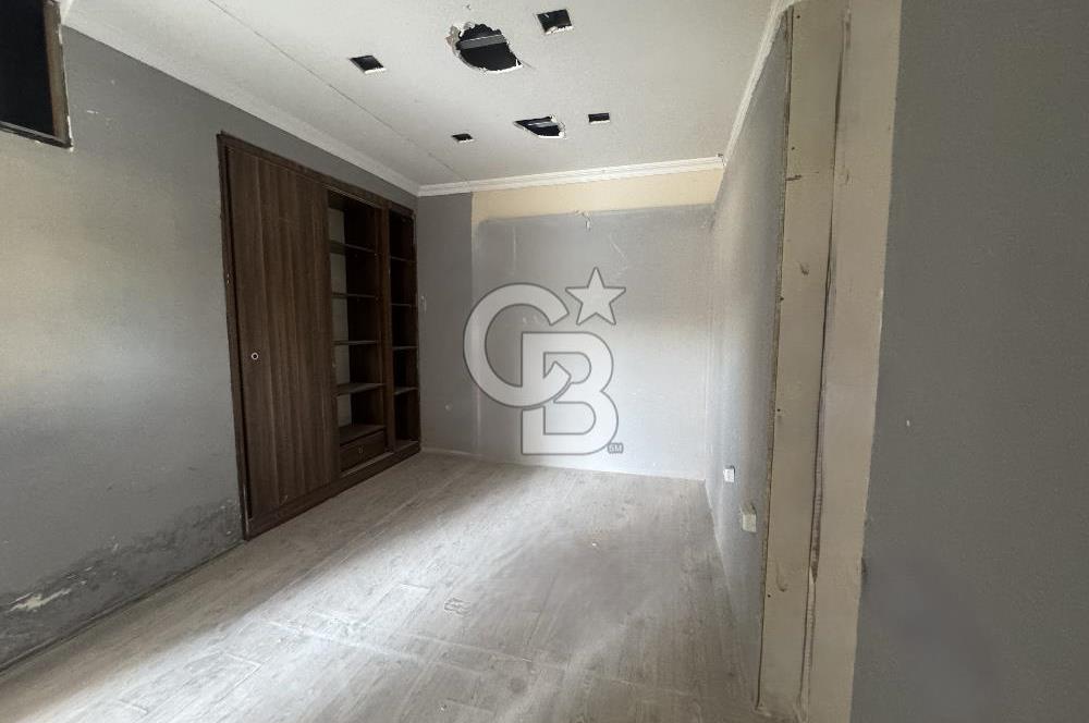 İZMİR, BAYRAKLI, OSMANGAZİ MERKEZİ KONUMDA KİRALIK DÜKKAN