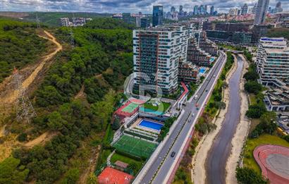 Satılık Vadi İstanbul Teras 1+1 Balkonlu 81m2