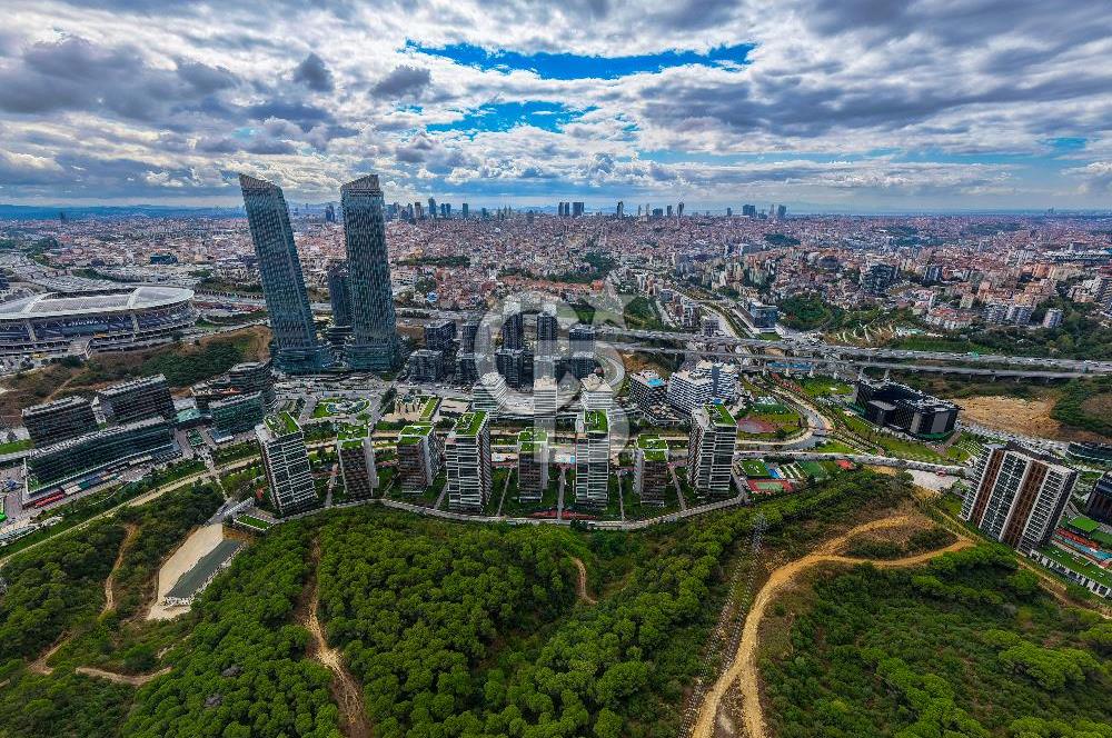 Satılık Vadi İstanbul Teras 1+1 Balkonlu 81m2