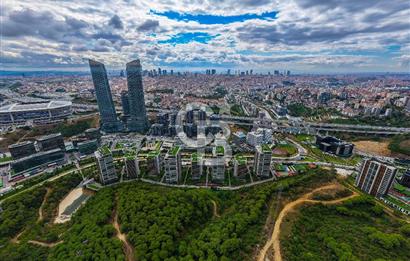Satılık Vadi İstanbul Teras 1+1 Balkonlu 81m2