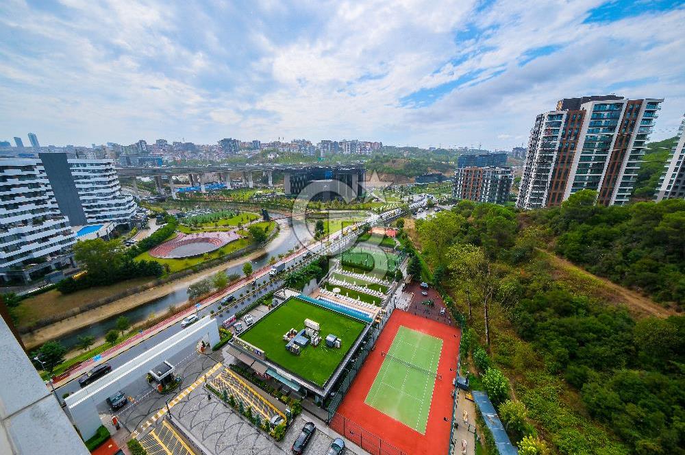 Satılık Vadi İstanbul Teras 1+1 Balkonlu 81m2