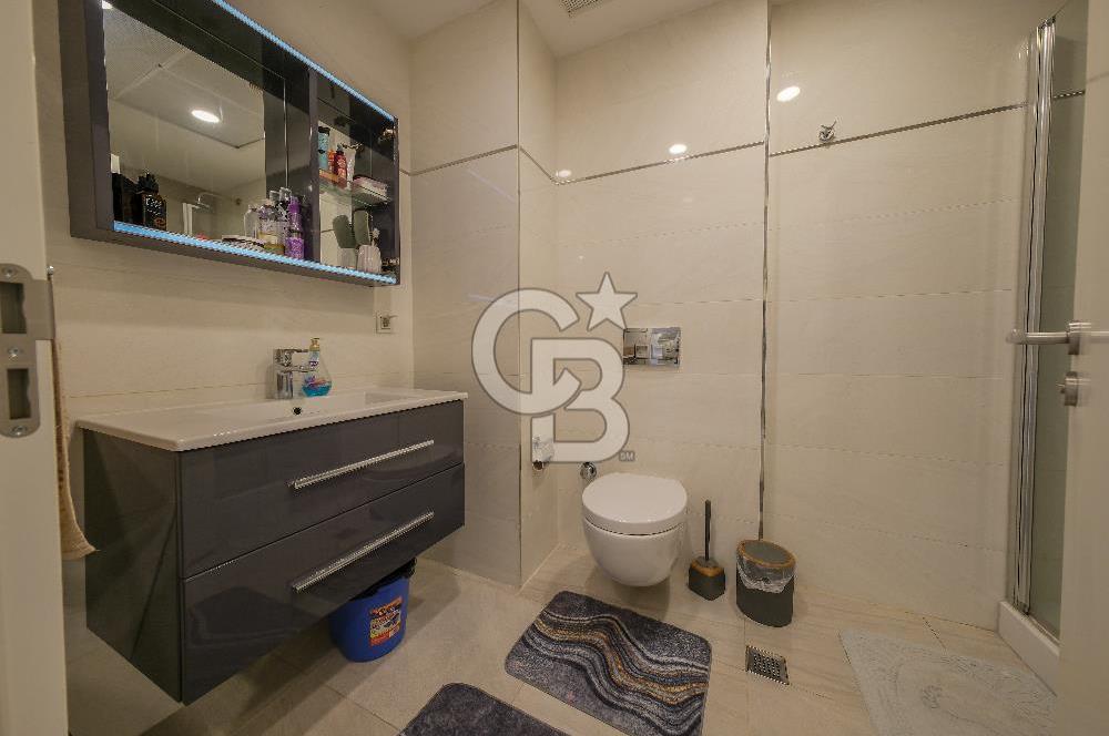 Satılık Vadi İstanbul Teras 1+1 Balkonlu 81m2