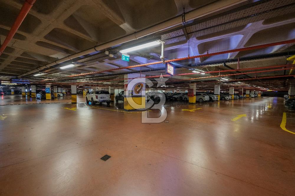 Satılık Vadi İstanbul Teras 1+1 Balkonlu 81m2