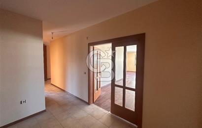 Çukurambar Fildişi Evleri 6.Katta Boyalı Temiz Kiralık 4+1 Daire