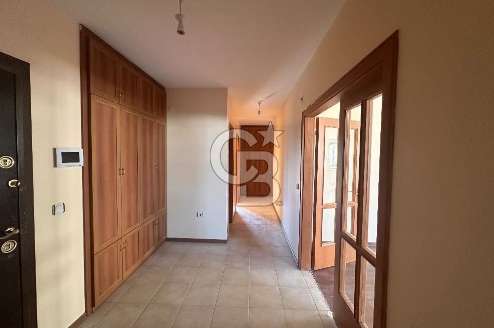 Çukurambar Fildişi Evleri 6.Katta Boyalı Temiz Kiralık 4+1 Daire