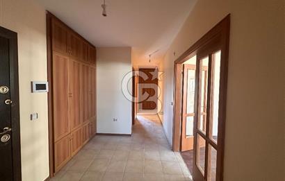 Çukurambar Fildişi Evleri 6.Katta Boyalı Temiz Kiralık 4+1 Daire